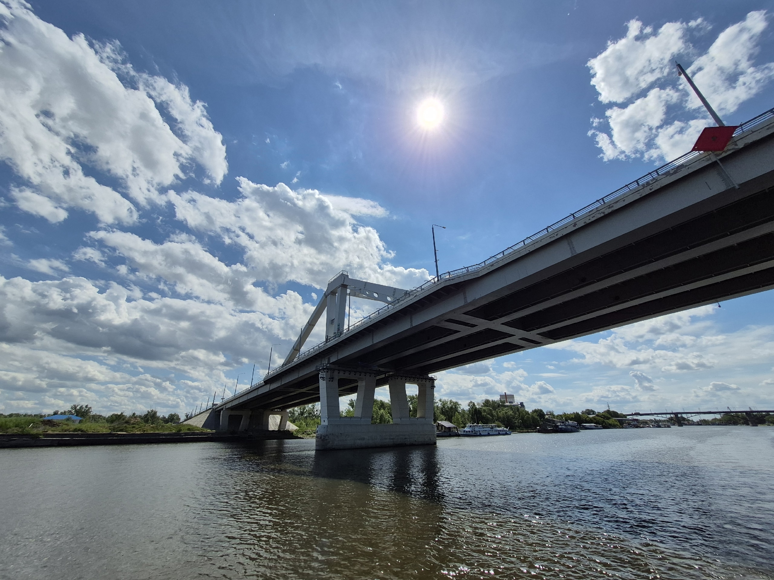 Речная экскурсия "Романтика мостов реки Самара" 